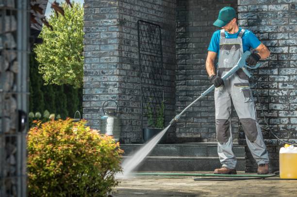 Best Sidewalk and Walkway Pressure Cleaning in De Pere, WI